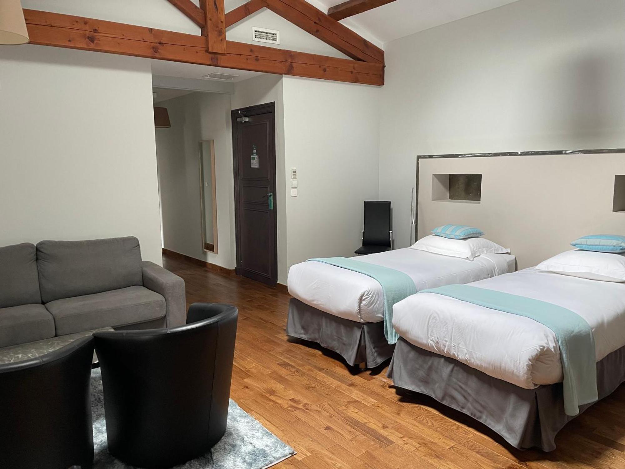 Logis Hotel Chateau De Palaja Luaran gambar