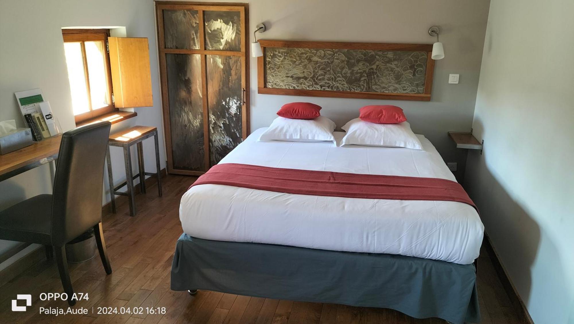 Logis Hotel Chateau De Palaja Luaran gambar