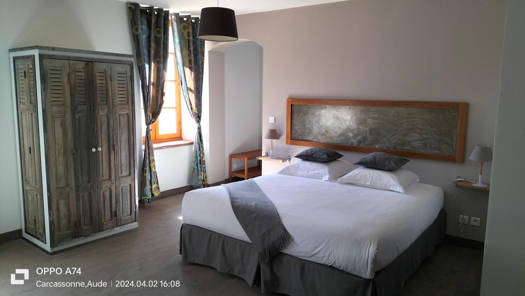 Logis Hotel Chateau De Palaja Luaran gambar