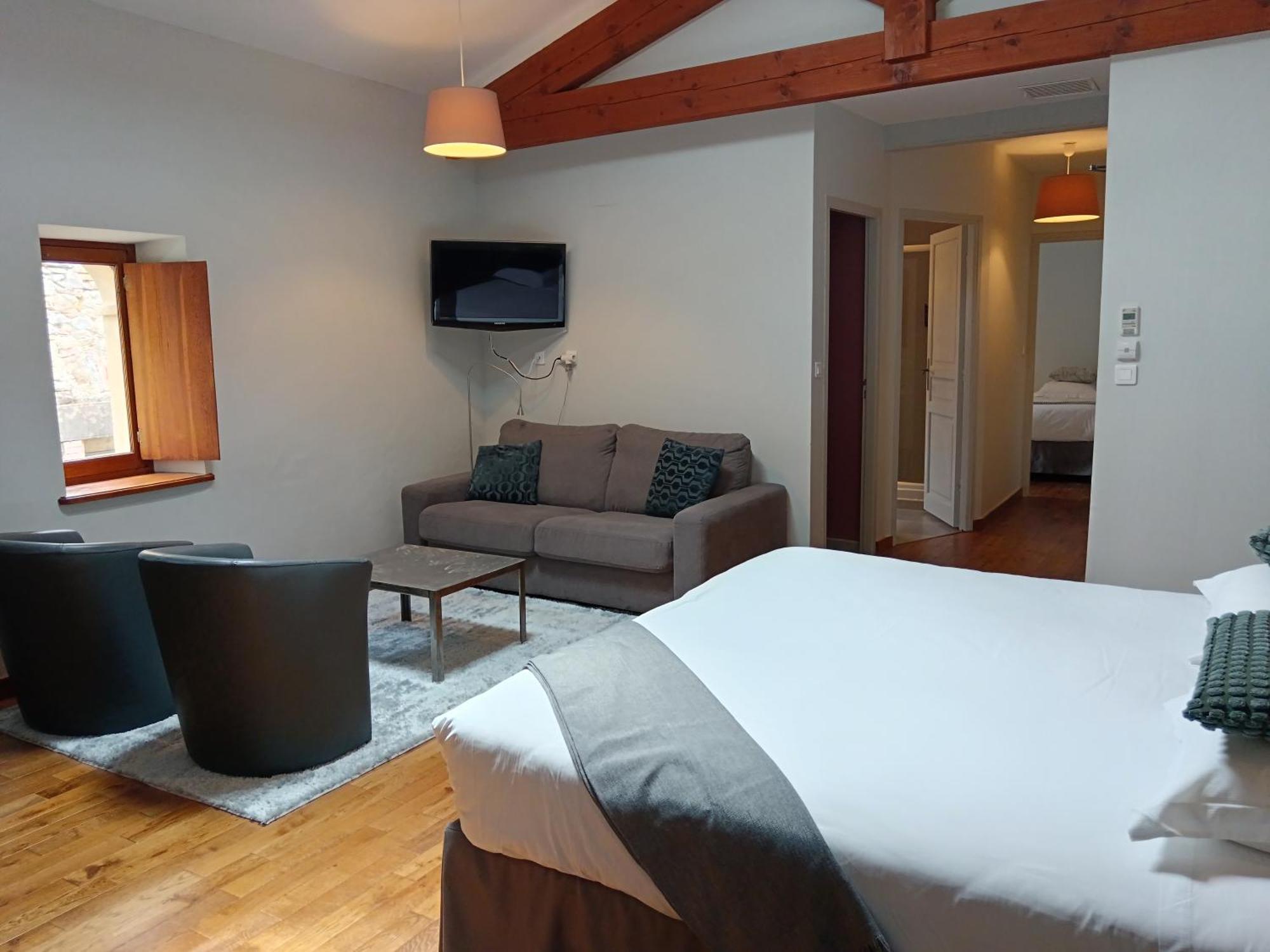 Logis Hotel Chateau De Palaja Luaran gambar